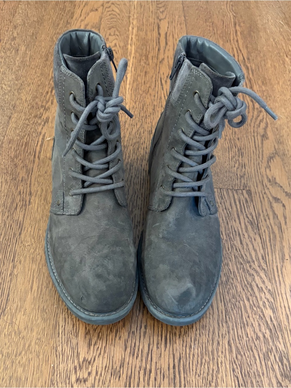 Clarks Women’s Ankle Boots 9.5 Orinoco Spice Leather Side Zip Size Gray Lace Up